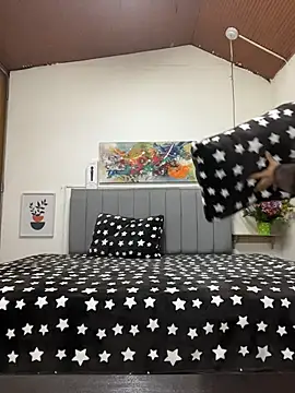 karlamorris  online show from 02/17/26, 01:07