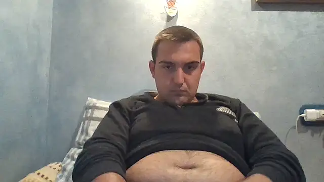 Snapshot of alexfala99 chatting on 10/20/25, 05:24 alexfala99 online show from 10/20/25, 05:24