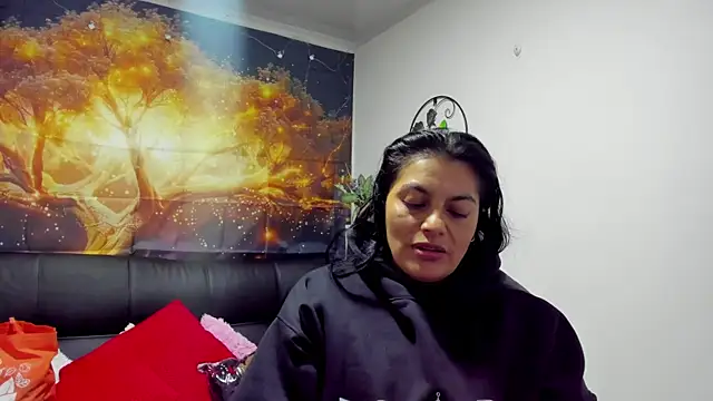 Lust Mom41 online show from 12/31/24, 11:31