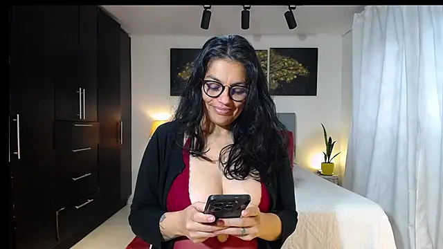 Lust Mom41 online show from 05/22/26, 10:15