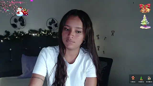 Snapshot of mia_sweetdc chatting on 12/30/24, 07:11 mia sweetdc online show from 12/30/24, 07:11