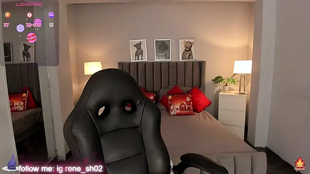 Snapshot of renee_shelby_ chatting on 12/18/24, 01:37 renee shelby online show from 12/18/24, 01:37