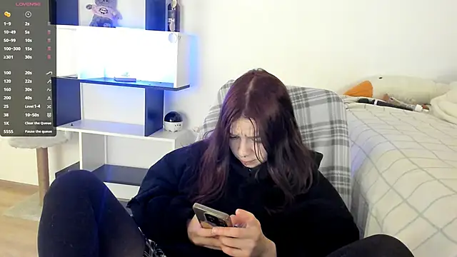 crystal lilith online show from 03/18/25, 08:04