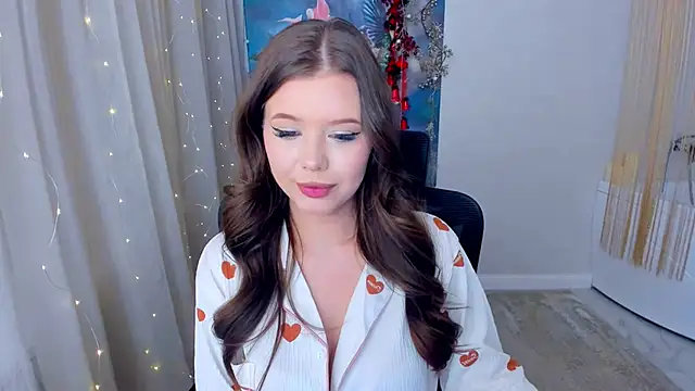 FollowLovee online show from 12/31/24, 03:45