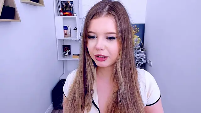 FollowLovee online show from 01/08/25, 11:30
