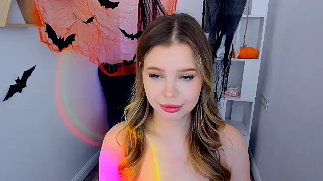 FollowLovee online show from 10/19/25, 11:55