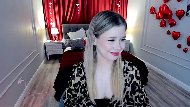 FollowLovee online show from 02/09/26, 07:40