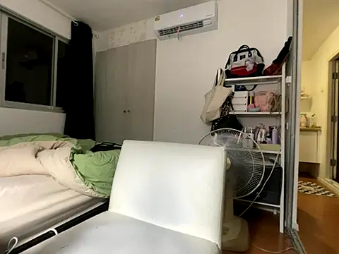 iamMalixxx online show from 09/20/25, 12:28