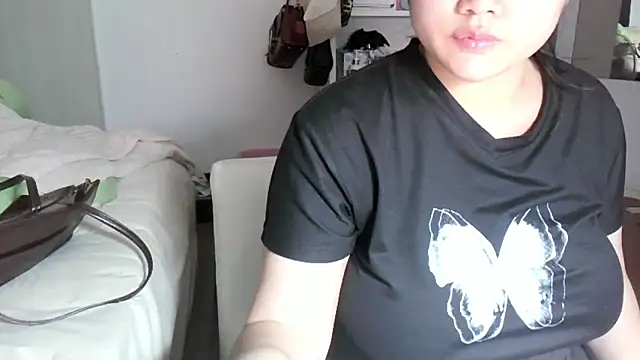 iamMalixxx online show from 03/26/26, 02:11