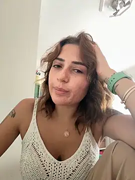 Snapshot of yaprakmericc chatting on 09/16/25, 01:45 yaprakmericc online show from 09/16/25, 01:45