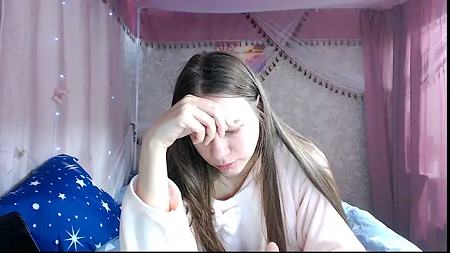 leila bambi  online show from 01/15/26, 10:20