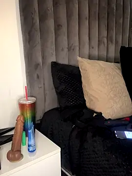 Snapshot of Noha-Sexy chatting on 12/01/25, 09:25 Noha-Sexy online show from 12/01/25, 09:25