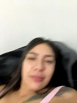 Latina vanessa online show from 09/29/25, 05:34