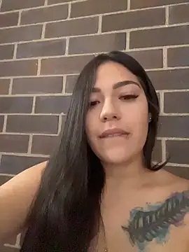 Latina vanessa online show from 05/03/26, 05:41