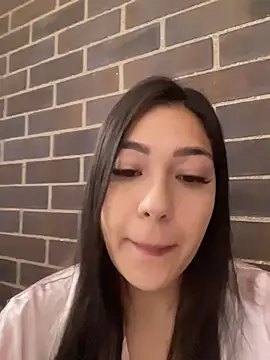 Latina vanessa online show from 05/07/26, 03:28