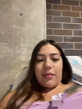 Latina vanessa online show from 07/14/26, 02:05