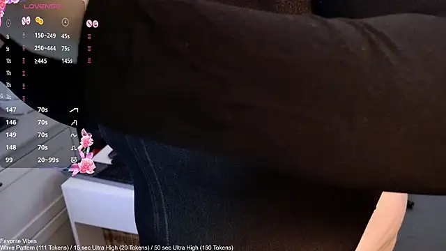 Big Beautiful MILF online show from 01/08/26, 01:02