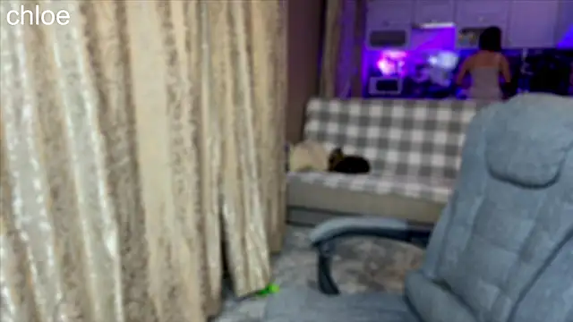 ChloeMillerMeow online show from 10/14/25, 06:20