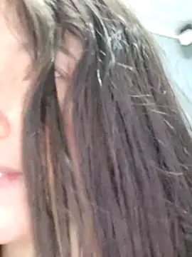 Snapshot of Aome_01 chatting on 03/16/25, 08:10 Aome 01 online show from 03/16/25, 08:10