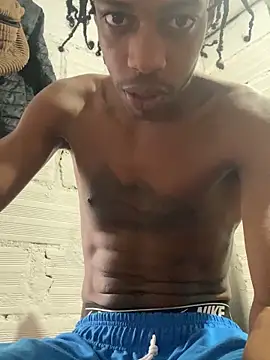 Larry-n-clouds online show from 11/27/25, 02:08