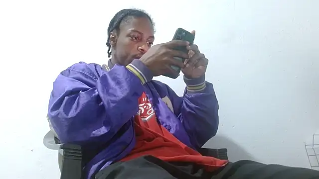 Larry-n-clouds online show from 02/22/26, 02:56