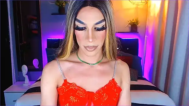 Snapshot of camila_hootie chatting on 01/26/25, 03:27 camila hootie online show from 01/26/25, 03:27