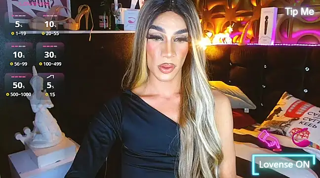 Snapshot of camila_hootie chatting on 02/10/25, 07:47 camila hootie online show from 02/10/25, 07:47