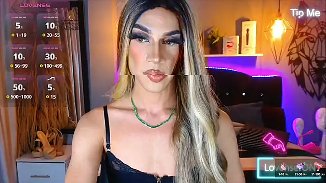 Snapshot of camila_hootie chatting on 02/11/25, 06:08 camila hootie online show from 02/11/25, 06:08