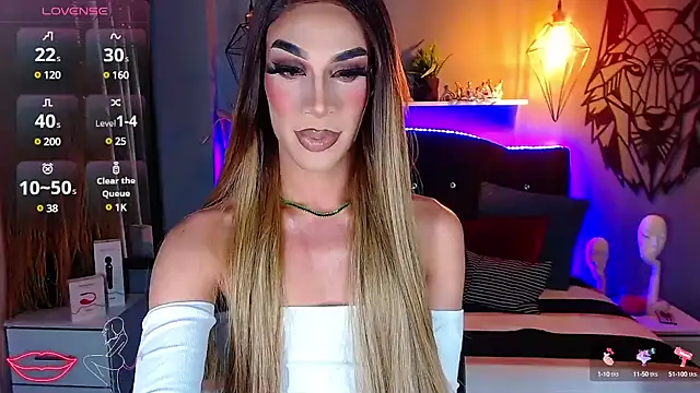 Snapshot of camila_hootie chatting on 02/16/25, 02:31 camila hootie online show from 02/16/25, 02:31