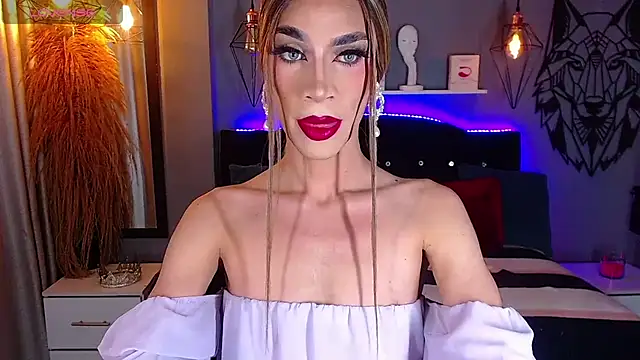 Snapshot of camila_hootie chatting on 10/10/25, 07:35 camila hootie online show from 10/10/25, 07:35