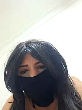 Snapshot of Rozittaa chatting on 12/15/24, 09:31 Rozittaa online show from 12/15/24, 09:31