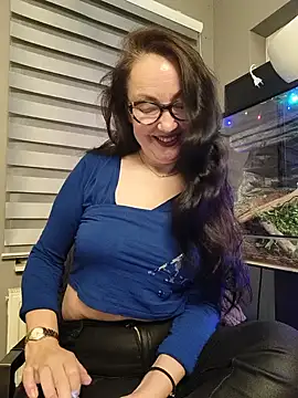 CamilleDesire online show from 11/17/25, 04:46
