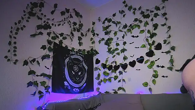 kawai kittypus online show from 04/12/26, 07:57