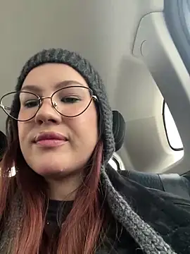 Snapshot of RinaCat chatting on 01/08/25, 05:27 RinaCat online show from 01/08/25, 05:27