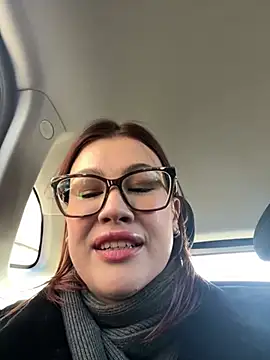 Snapshot of RinaCat chatting on 01/15/25, 05:19 RinaCat online show from 01/15/25, 05:19