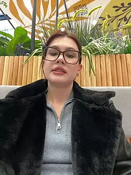 Snapshot of RinaCat chatting on 01/20/25, 05:15 RinaCat online show from 01/20/25, 05:15