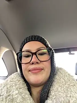 Snapshot of RinaCat chatting on 02/01/25, 05:28 RinaCat online show from 02/01/25, 05:28