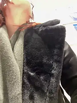 Snapshot of RinaCat chatting on 02/22/25, 08:18 RinaCat online show from 02/22/25, 08:18