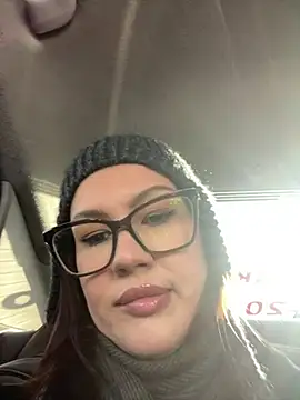 Snapshot of RinaCat chatting on 02/26/25, 05:20 RinaCat online show from 02/26/25, 05:20