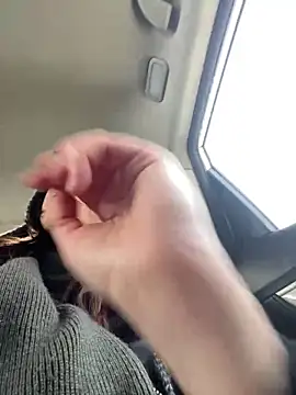 Snapshot of RinaCat chatting on 03/09/25, 05:22 RinaCat online show from 03/09/25, 05:22