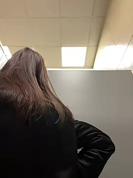 Snapshot of RinaCat chatting on 03/22/25, 08:29 RinaCat online show from 03/22/25, 08:29