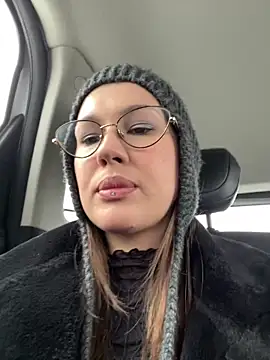 Snapshot of RinaCat chatting on 11/08/25, 05:07 RinaCat online show from 11/08/25, 05:07