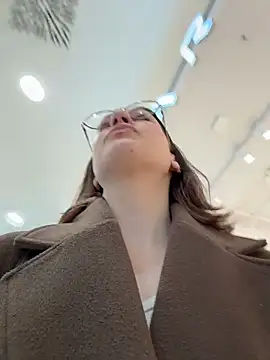 RinaCat online show from 04/09/26, 06:19