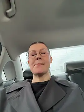 RinaCat online show from 04/21/26, 05:25