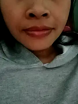 Snapshot of Hana_love20 chatting on 01/02/25, 01:08 Hana love20 online show from 01/02/25, 01:08