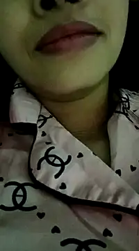 Snapshot of Hana_love20 chatting on 01/08/25, 07:03 Hana love20 online show from 01/08/25, 07:03