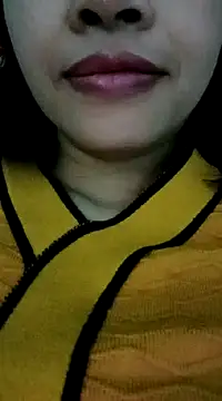 Snapshot of Hana_love20 chatting on 01/15/25, 03:43 Hana love20 online show from 01/15/25, 03:43