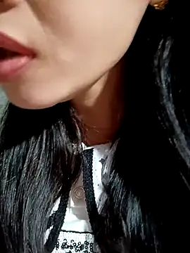 Snapshot of Hana_love20 chatting on 09/25/25, 04:49 Hana love20 online show from 09/25/25, 04:49