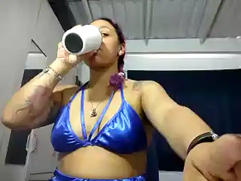 Cata Blue   online show from 01/01/25, 05:55