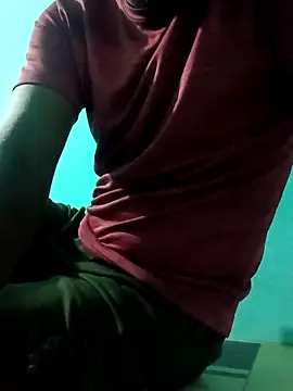 Snapshot of TamizhanKishwin7 chatting on 11/14/25, 06:39 TamizhanKishwin7 online show from 11/14/25, 06:39